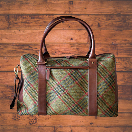 Piper Holdall